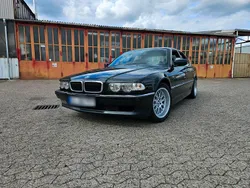 Schwarz Gebraucht 1999 BMW 728 Limousine | 5.500 €