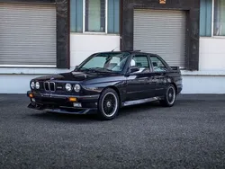 Macaoblau Gebraucht 1989 BMW M3 Sport Line Coupé | 149.900 €