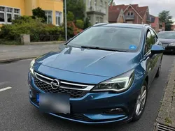 Blau Gebraucht 2017 Opel Astra Kombi | 7.700 € (Fairer Preis)
