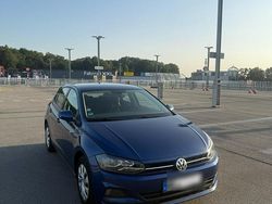 Blau Gebraucht 2020 VW Polo Kleinwagen | 11.000 € (Guter Preis)