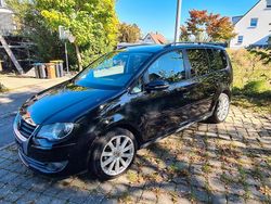 Schwarz Gebraucht 2009 VW Touran Freestyle Van / Kleinbus | 3.995 € (Fairer Preis)