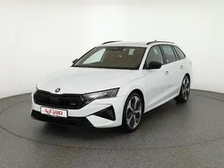 Weiß Neu 2025 Skoda Octavia RS Kombi | 41.890 € (Guter Preis)