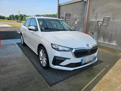 Weiß Gebraucht 2025 Skoda Scala Kleinwagen | 23.699 € (Fairer Preis)