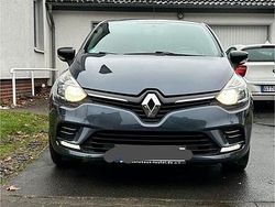 Andere farben Gebraucht 2017 Renault Clio IV LIMITED Kleinwagen | 8.995 €