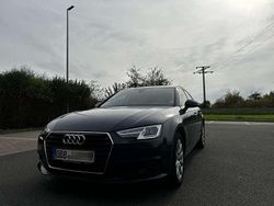 Schwarz Gebraucht 2017 Audi A4 Comfort Kombi | 16.900 € (Etwas zu teuer)