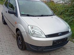 Gebraucht 2004 Ford Fiesta Limousine | 1.500 €