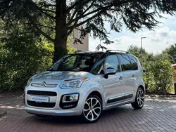 Grau Gebraucht 2016 Citroën C3 Picasso SELECTION Van / Kleinbus | 7.999 € (Etwas zu teuer)