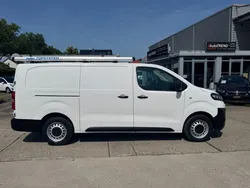 Weiß Gebraucht 2021 Opel Vivaro Edition Van | 13.799 € (Superpreis)