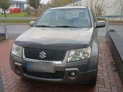Grau Gebraucht 2006 Suzuki Grand Vitara Comfort SUV | 1.200 € (Superpreis)