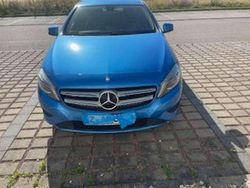 Blau Gebraucht 2015 Mercedes A200 StreetStyle Limousine | 16.999 € (Teuer)
