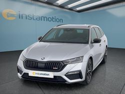Silber Gebraucht 2024 Skoda Octavia RS Kombi | 39.049 € (Fairer Preis)