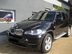 Schwarz metallic Gebraucht 2011 BMW X5 Comfort Edition SUV | 25.699 €