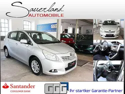 Silber Gebraucht 2010 Toyota Verso Edition Van / Kleinbus | 4.895 € (Fairer Preis)