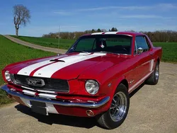 Rot Gebraucht 1966 Ford Mustang Limousine | 30.999 €