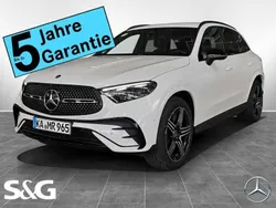 Unilack polarweiß Gebraucht 2025 Mercedes GLC220 AMG SUV | 62.290 €