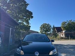 Schwarz Gebraucht 2014 VW Golf VII Comfortline Limousine | 7.600 € (Fairer Preis)