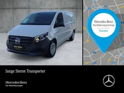 Weiß Gebraucht 2024 Mercedes Vito Van / Kleinbus | 41.031 € (Teuer)