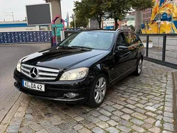 Schwarz Gebraucht 2011 Mercedes C220 Kombi | 6.950 €