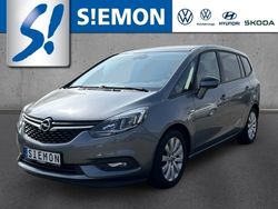 Grau Gebraucht 2018 Opel Zafira Active Van / Kleinbus | 16.480 € (Fairer Preis)