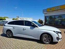Weiß Gebraucht 2024 Peugeot 308 Allure Kombi | 20.490 € (Superpreis)