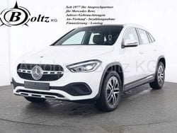 Polarweiß Gebraucht 2023 Mercedes GLA180 Progressive SUV | 34.700 € (Fairer Preis)
