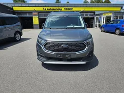 Grau Gebraucht 2024 Ford Tourneo Active Van | 29.999 € (Superpreis)