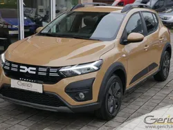 Safaribeige metallic Neu 2024 Dacia Sandero Expression Kleinwagen | 18.415 € (Fairer Preis)