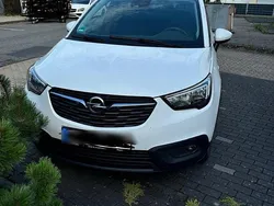 Weiß Gebraucht 2017 Opel Crossland SUV | 8.800 € (Guter Preis)