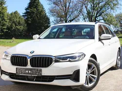 Weiß Gebraucht 2021 BMW 520 Kombi | 27.900 € (Guter Preis)
