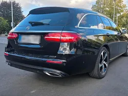 Schwarz Gebraucht 2019 Mercedes E220 Avantgarde Kombi | 25.400 € (Guter Preis)
