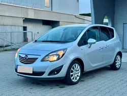 Silber Gebraucht 2012 Opel Meriva Edition Van / Kleinbus | 3.450 € (Superpreis)