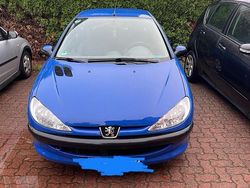 Blau Gebraucht 2005 Peugeot 206 Coupé | 1.500 € (Fairer Preis)