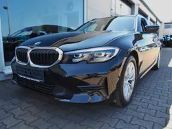 Schwarz Gebraucht 2021 BMW 318 Limousine | 23.500 € (Superpreis)