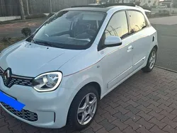 Weiß Gebraucht 2021 Renault Twingo Vibes Kleinwagen | 12.500 € (Fairer Preis)