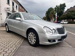 Grau Gebraucht 2007 Mercedes E200 Limousine | 3.950 € (Guter Preis)