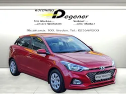 Unbekannt (metallic) Gebraucht 2019 Hyundai i20 Pure Limousine | 12.678 € (Etwas zu teuer)