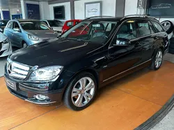 Black metallic Gebraucht 2009 Mercedes C180 Avantgarde Kombi | 12.890 €