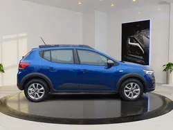 Ironblau (metallic) Gebraucht 2023 Dacia Sandero Expression Kleinwagen | 18.630 € (Etwas zu teuer)