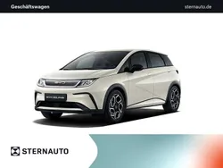 Cream white Gebraucht 2025 BYD Dolphin Design Kleinwagen | 33.200 € (Fairer Preis)