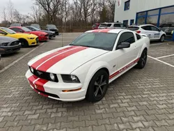 Weiß Gebraucht 2005 Ford Mustang GT Coupé | 16.900 €