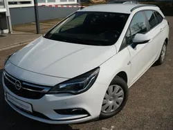 Weiß Gebraucht 2017 Opel Astra Business Kombi | 5.999 € (Guter Preis)