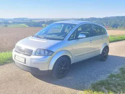 Silber Gebraucht 2004 Audi A2 Kleinwagen | 3.950 € (Etwas zu teuer)