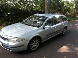 Silber Gebraucht 2003 Renault Laguna GrandTour Kombi | 3.300 €