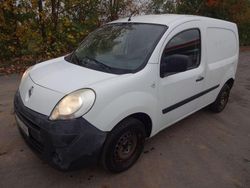 Weiß Gebraucht 2010 Renault Kangoo Basis Van / Kleinbus | 2.700 € (Fairer Preis)