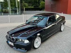 Schwarz Gebraucht 1999 BMW 323 M Sport Coupé | 18.000 €