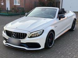 Weiß Gebraucht 2019 Mercedes C63S AMG AMG Cabrio | 56.800 € (Guter Preis)