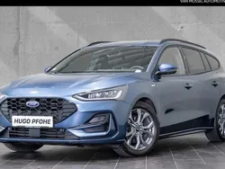 Blau Gebraucht 2023 Ford Focus ST-Line X Kombi | 22.900 € (Fairer Preis)