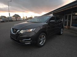 Braun Gebraucht 2018 Nissan Qashqai 360º SUV | 11.500 € (Guter Preis)