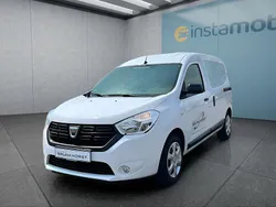 Weiß Gebraucht 2021 Dacia Dokker Van | 13.499 € (Etwas zu teuer)