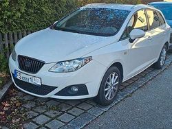 Weiß Gebraucht 2011 Seat Ibiza ST Style Kombi | 4.650 € (Fairer Preis)